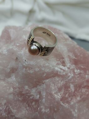 Silpada Silver Ring with Cream Pearl Accent